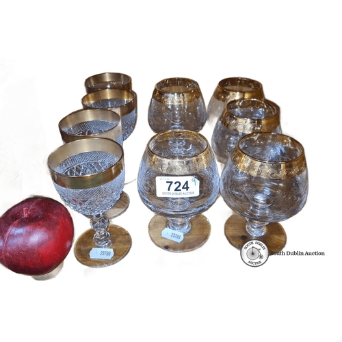 724 - Set of crystal glassware 4 goblets and 6 brand balloons with gold-tone rims, featuring intricate etc... 