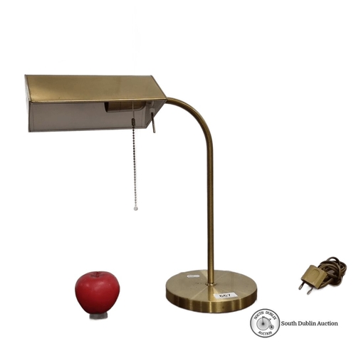 667 - Brass banker-style desk lamp with pull chain, featuring an angular shade. Electric plug included.