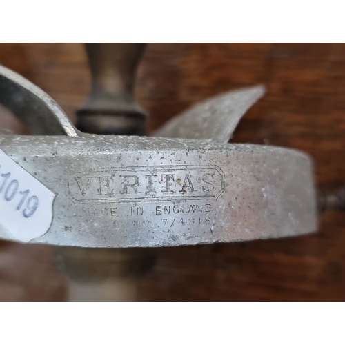 669 - Two Veritas gas lamp burners, made in England, model no. 774818. Vintage chrome finish.