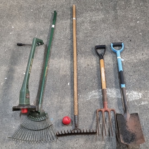 959 - Lot of five garden tools, including Black & Decker Autofeed Strimmer GL 330, rake, fork, and spade.