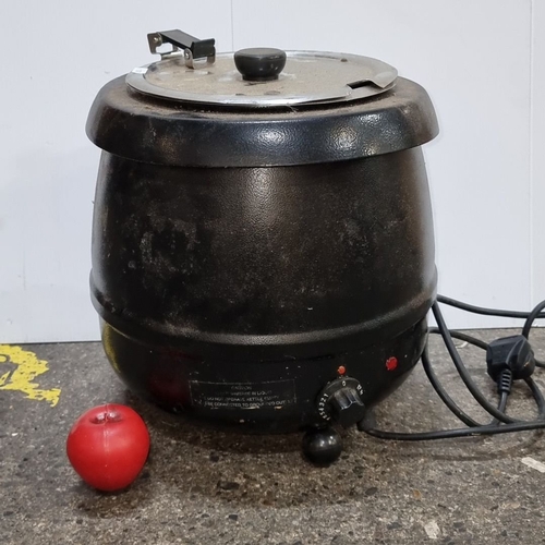 1150 - Soup kettle, model SB6000K, date: Nov 18, 2013, 400W, 240V, 50Hz, black finish.
Previous in auction ... 