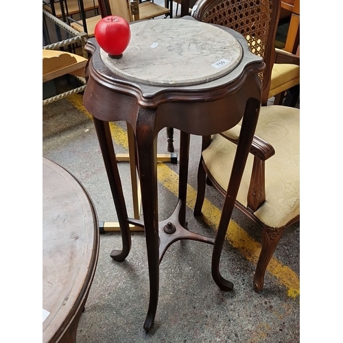 1166 - Star Lot : Antique side table with marble top, elegant curved mahogany frame. Approximately 30 inche... 