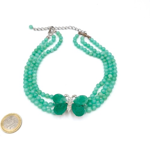 1040 - A pretty Kenneth Lane designer chrysoprase beaded c necklace with butterfly pendant. Weight - 67.93 ... 