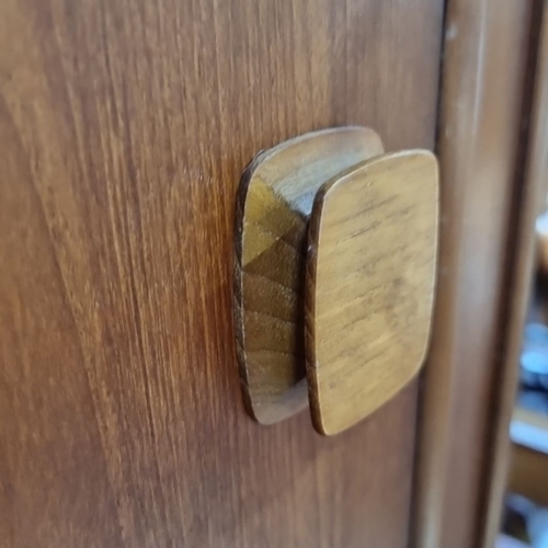 1170 - Mid-Century Modern teak wardrobe with integrated mirror and drawers. Approximately 180 cm high, 90 c... 