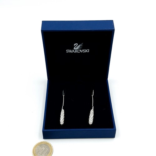 167 - A brand new stunning pair of Swarovski Crystal Alicia drop pendant earrings. Presented in original j... 