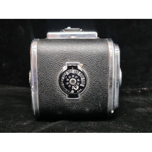 289 - Super Star lot : An incredible Hasselblad 503cx Medium Format Camera equipped with with Carl Zeiss P... 