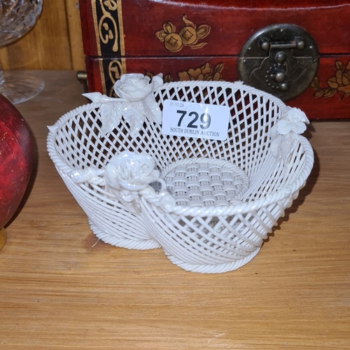 Lot 729       