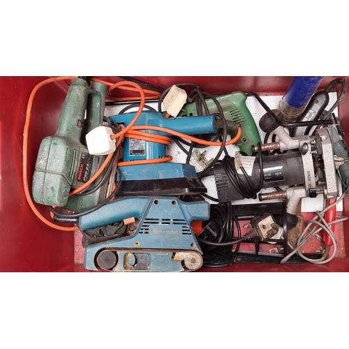 753 - Mixed lot of power tools including Bosch and Black & Decker, featuring sanders, drills, and saws. Th... 