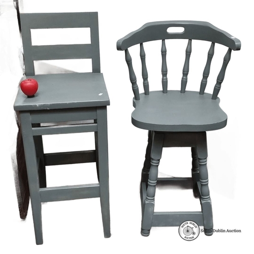 789 - Pair of gray-painted wooden high stools , featuring a ladder back and a spindle-backed stool with fo... 