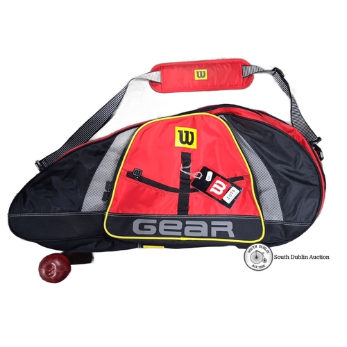 1077 - A brand new with tags wilson gear tennis bag.