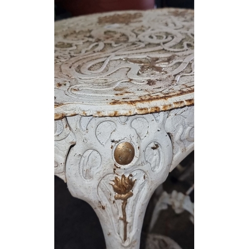 1272 - Star Lot : Cast iron antique garden set in Victorian style, includes a round table with intricate de... 