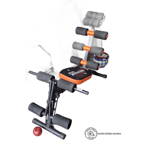 1281 - A six pac care workout machine. You will go spend €150 for this in January