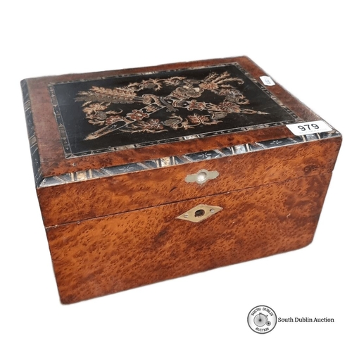 979 - Antique burl wood sewing box with inlaid lid, featuring decorative floral motifs, interior lined wit... 