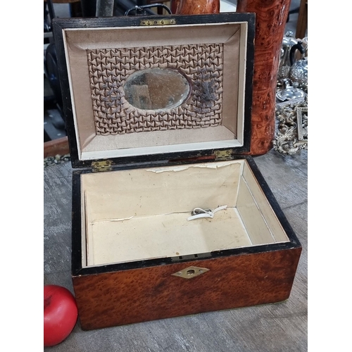 979 - Antique burl wood sewing box with inlaid lid, featuring decorative floral motifs, interior lined wit... 