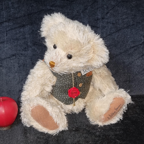 1178 - A Hermann Teddy Original no. 164 out of 1000 pieces. In as new condition with tags.