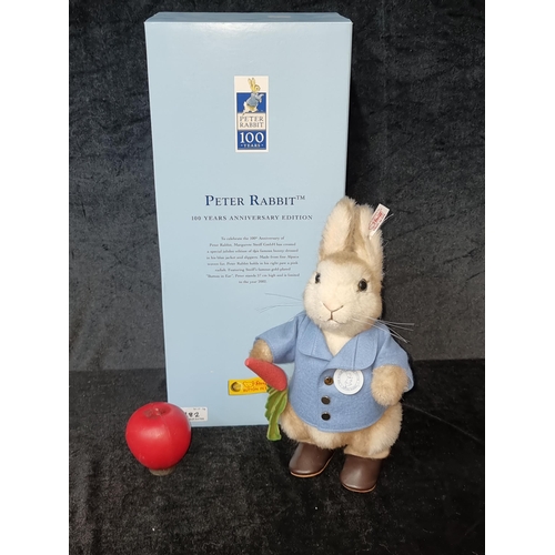 1182 - Star Lot : An adorable rare  original Steiff Peter Rabbit 100 years anniversary edition complete in ... 