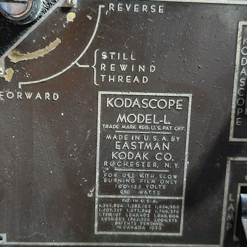 1149 - Star lot:A vintage Eastman Kodak 16mm Kodacope Model-L movie film projector converted into a lamp. T... 