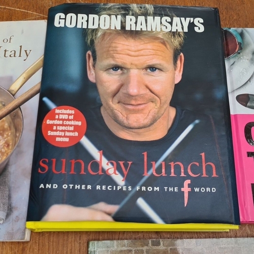 319 - Collection of 13 cookbooks, including Gordon Ramsay's 