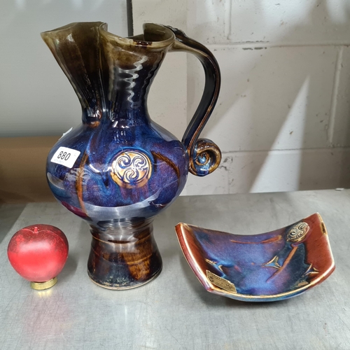 880 - Two pieces of Irish studio pottery by Colm De Rís including a large pitcher and a dish.