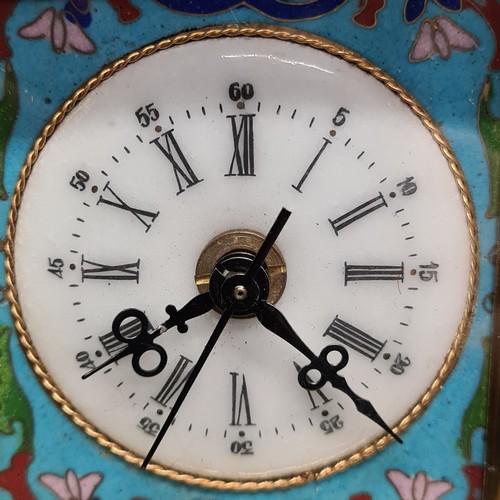 120 - Stat Lot : A stunning vintage Cloisonne enamel mantle clock featuring enamel dial with Roman numeral... 