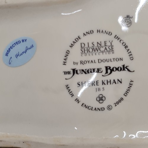 128 - Super Star Lot : A fabulous selection of eight Royal Doulton Jungle Book from the1 Showcase Collecti... 