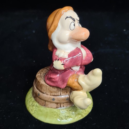 133 - Star Lot : A full collection of Snow White and the seven dwarfs from Royal Doulton, all in as new co... 