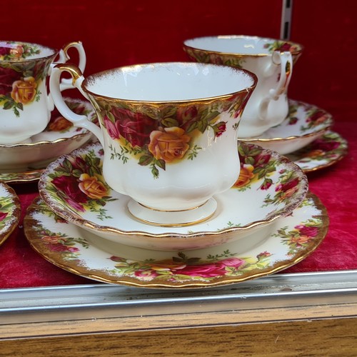 281 - A pretty 44 piece Double tea set Royal Albert 'Old Country Rose' porcelain Tea and Coffee set. Inclu... 