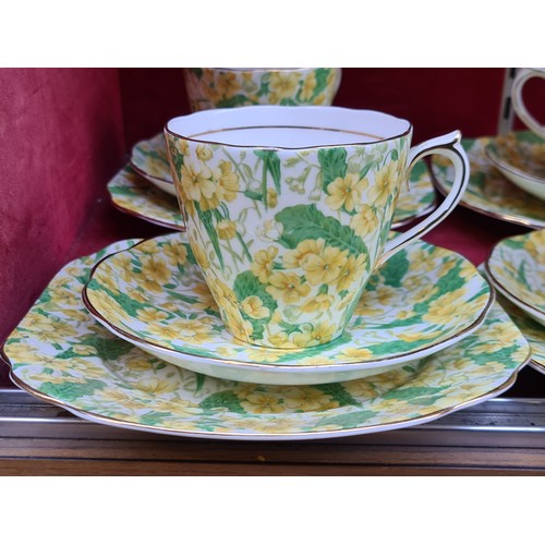 295 - A wonderful Royal Albert 20 piece porcelain tea set in the bright Yellow Primrose floral chintz patt... 