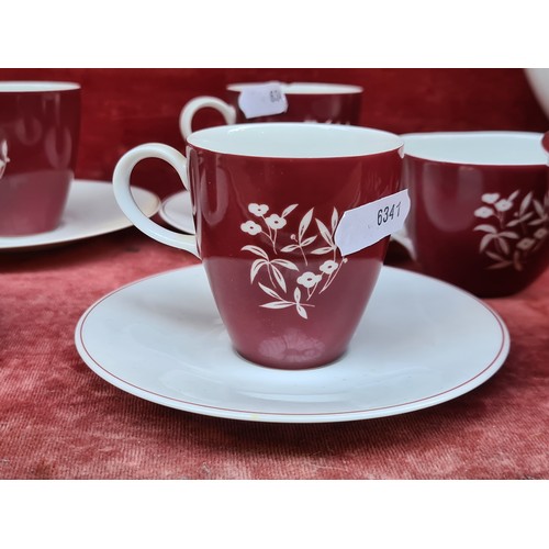 296 - A quality Rosenthal 15 piece espresso coffee set with pretty bird and floral red and white pattern. ... 