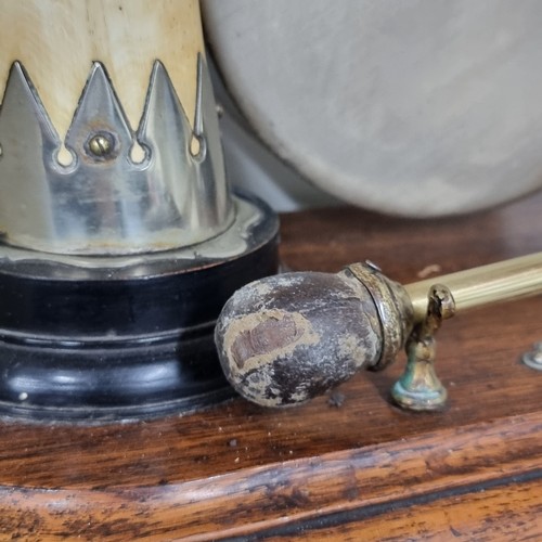 773 - Star lot : An antique large oak and horn table gong with silver plated mounts. Real statement piece ... 