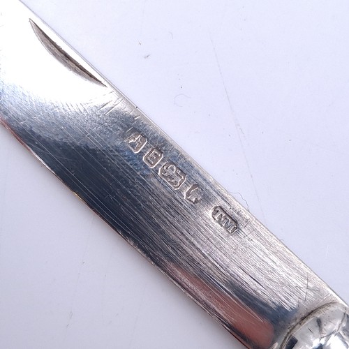 548 - A super Victorian silver bladed fruit knife with mother of pearl handle hallmarked Sheffield 1872. M... 