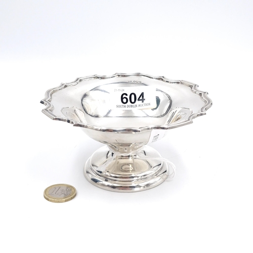 604 - A sterling silver dish with pie crust rim. Maker - Walker & Hall, Sheffield - 1927. Dimensions: 12 c... 