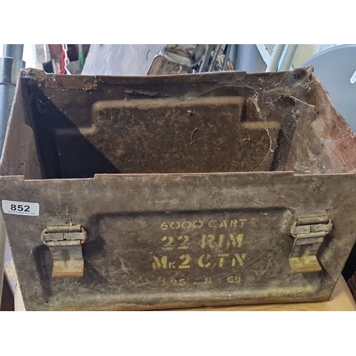 852 - Vintage metal ammunition box, labeled for 6000 cartridges, .22 rimfire, Mk 2. 1959 Features durable ... 