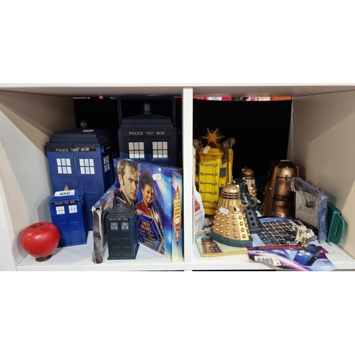 486 - A mixed lot of Dr. Who themed items. Including a fun fax set, figures by Dalek BBC/terenation 1963. ... 