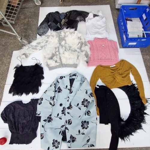 1266 - Mixed lot of nine fashion items, including a Zara Basic floral coat. Features various styles and mat... 