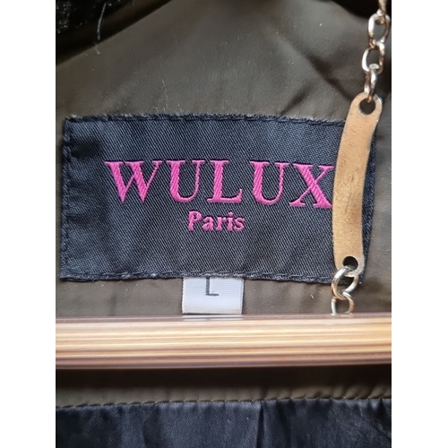 1302 - WULUX Paris padded jacket, size L, featuring faux fur collar and quilted leatherette sleeves, in oli... 