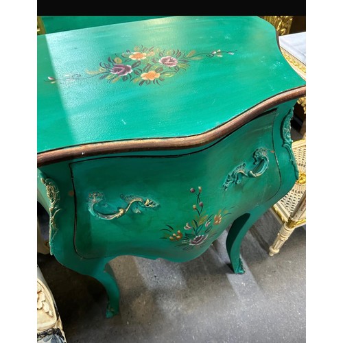 1230 - A lovely French Provincial style one tiered drawer chest. Features floral pattern with a complete gr... 