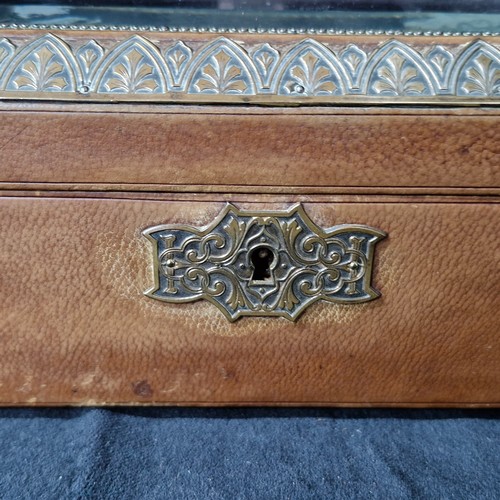 1024 - Star lot :An attractive antique jewellery box. With beautiful padded purple grey silk interior linin... 