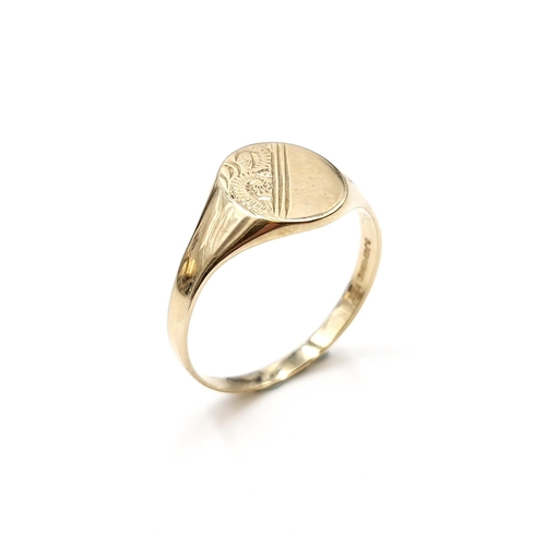 1 - A nine carat gold signet ring. Size - Y. Weight - 3.81 grams. Boxed.