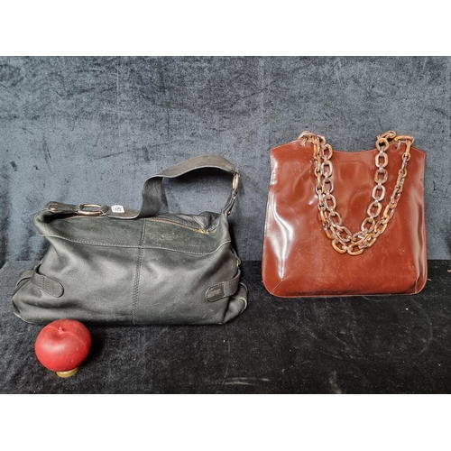 853 - A chic 'P & K, Made in Italy' Shoulder bag. Along with a 'Patrick & Cox' black shoulder / hand bag. ... 