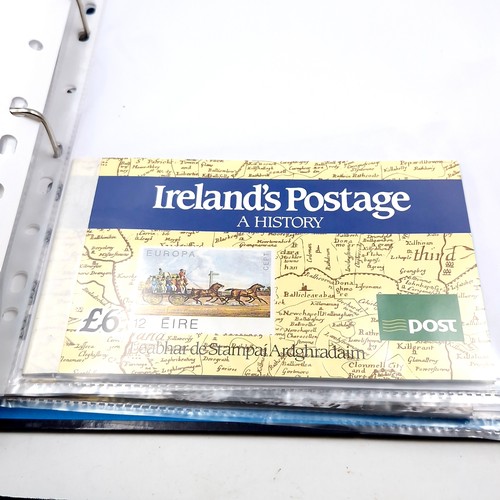 613 - Star lot : A good collection of fine Irish mint booklet approx. 20. Catalogue value - 500 euros.