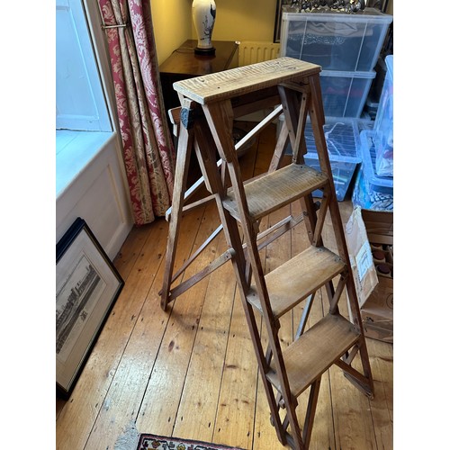 1020 - A handsome set of antique steps with the makers mark. From the Library of the beautiful Dunboyne Lod... 