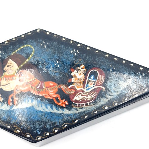 3 - A hand painted Russian lacquered box in diamond form. Dimensions: 15 x 7 cms.