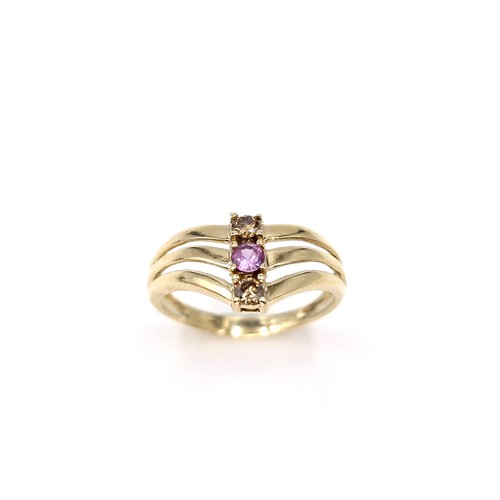 8 - Star Lot : A triple band nine carat gold gemstone ring. Size - O. Weight - 2.12 grams.