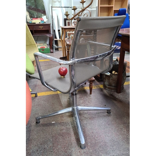 408 - Star Lot : A Super mesh office swivel Eames chair by ICF with chrome frame, ICF label to the base. I... 