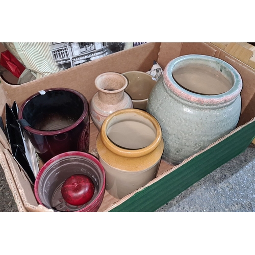 1135 - Mixed lot of studio pottery vases and containers in various styles and glazes, including stoneware a... 