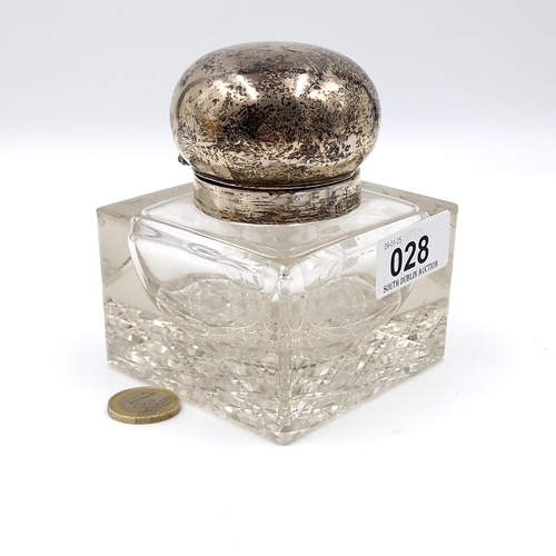 28 - A very fine example of a sterling silver mounted inkwell (complete) hallmarked Chester dated 1923 se... 