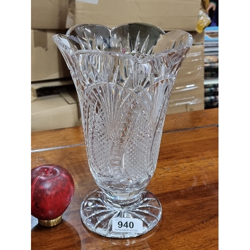 940 - A lovely large Waterford Crystal vase in the Seahorse pattern. In good condition with acid mark to b... 