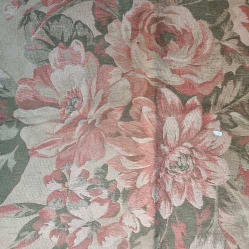 332 - Star lot : A super Laura Ashley rug. Very pretty colours and in good order. 227 cm x 175 cm