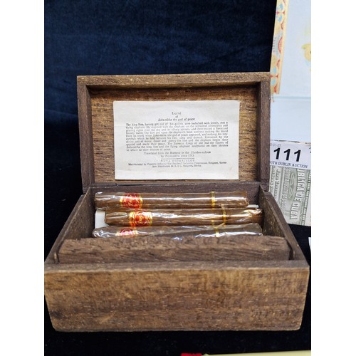 111 - A Bolivar Habana Havana Cuban box containing a Bolivar cigar, along with a Duya Cigarillos wooden ci... 